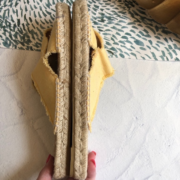 Castaner Yellow Espadrille Sandals Raw Edges Size 38 Fabric - Picture 5 of 8